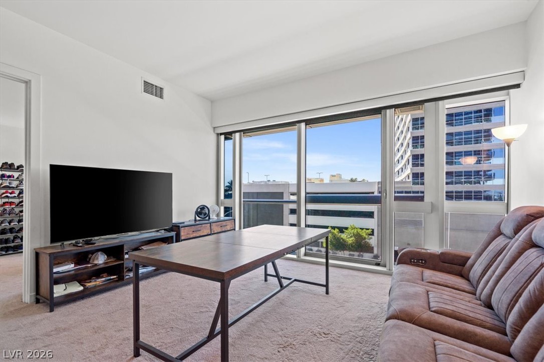 Photo 13 of 33, 4471 Dean Martin Drive #505
