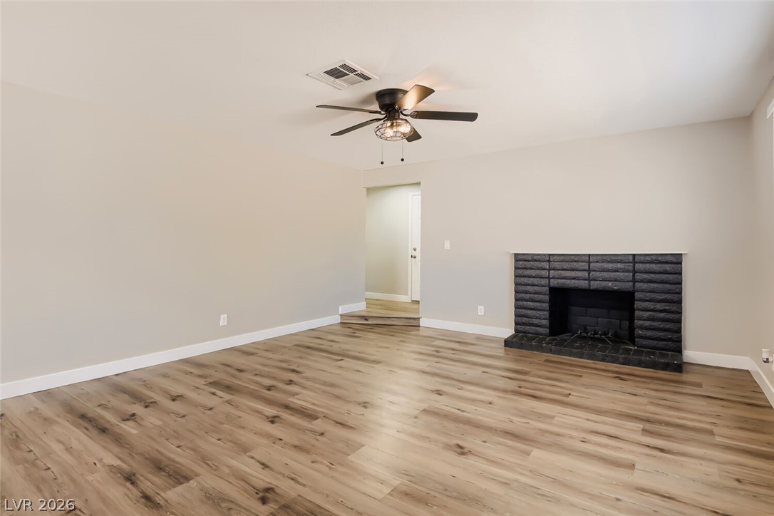 Photo 4 of 6401 Pawlow Avenue