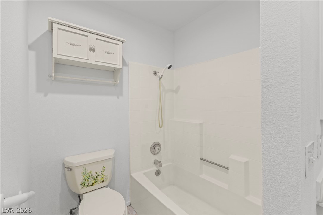 Photo 22 of 46, 4823 S Torrey Pines Drive #203