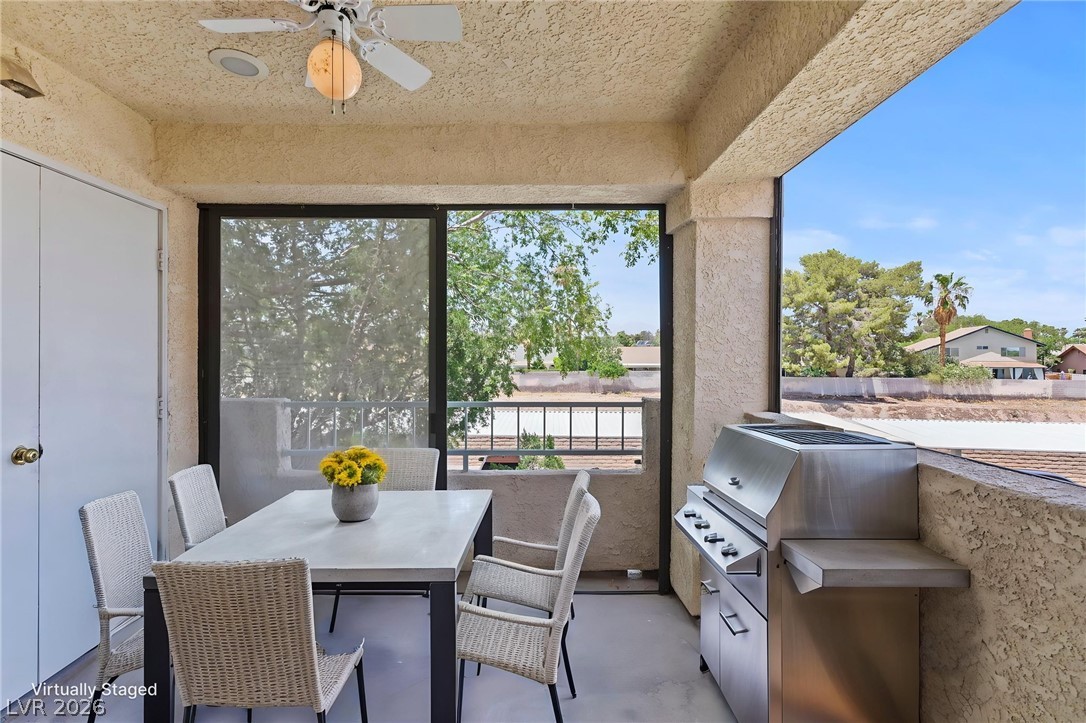 Photo 32 of 46, 4823 S Torrey Pines Drive #203
