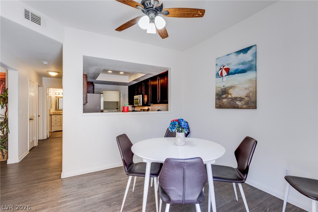 Photo 8 of 33, 1684 Normandy Way #811