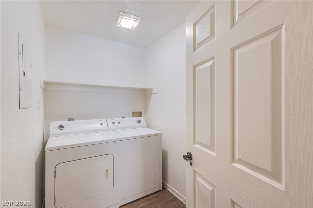 Photo 13 of 33, 1684 Normandy Way #811