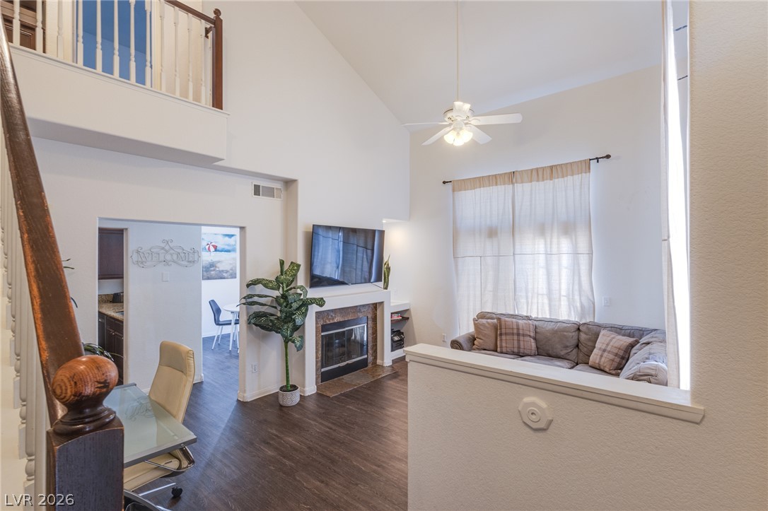 Photo 16 of 33, 1684 Normandy Way #811