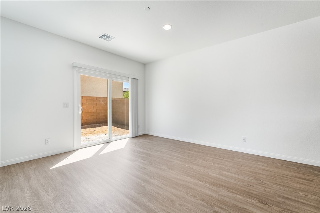 Photo 7 of 27, 9332 Juniper Shade Street