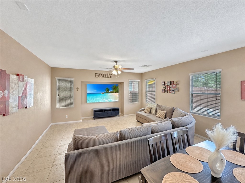 Photo 6 of 13, 6954 Jacksboro Court