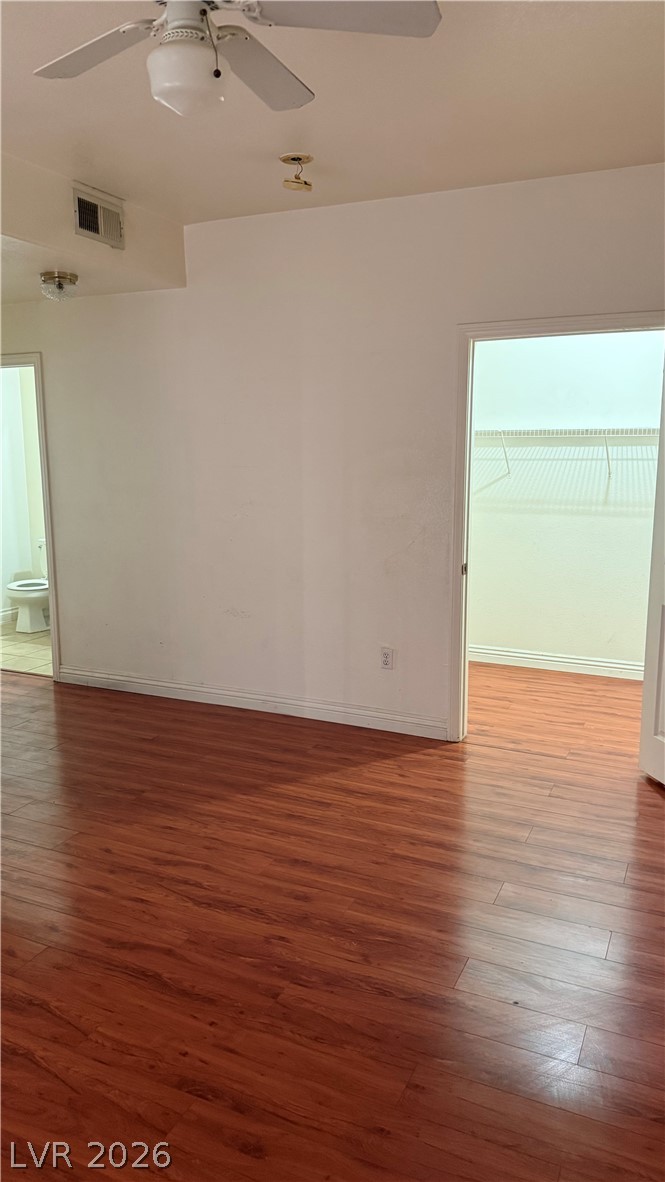 Photo 19 of 24, 5225 W Reno Avenue #127