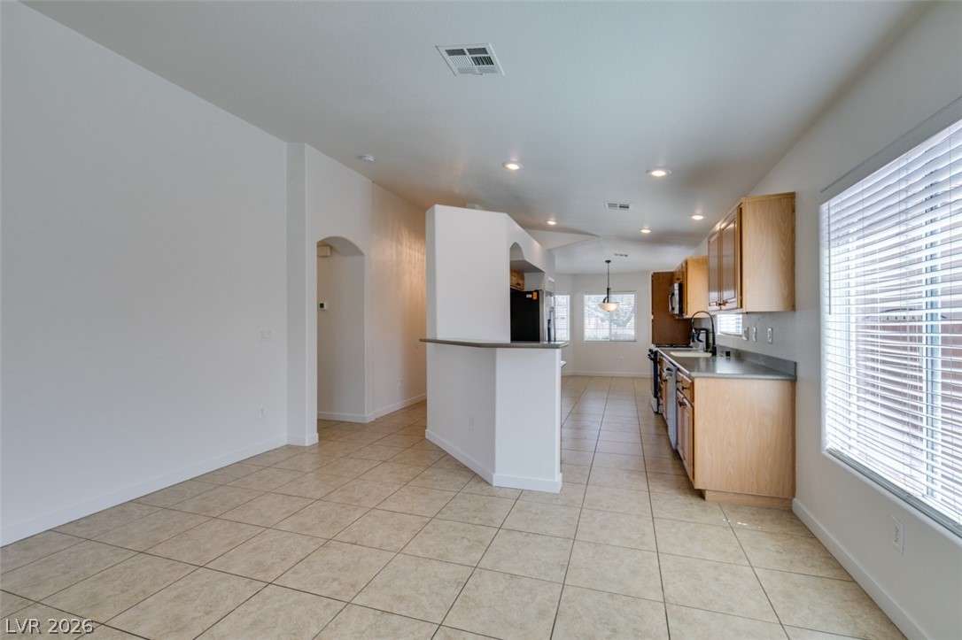 Photo 10 of 31, 4465 Valley Quail Way