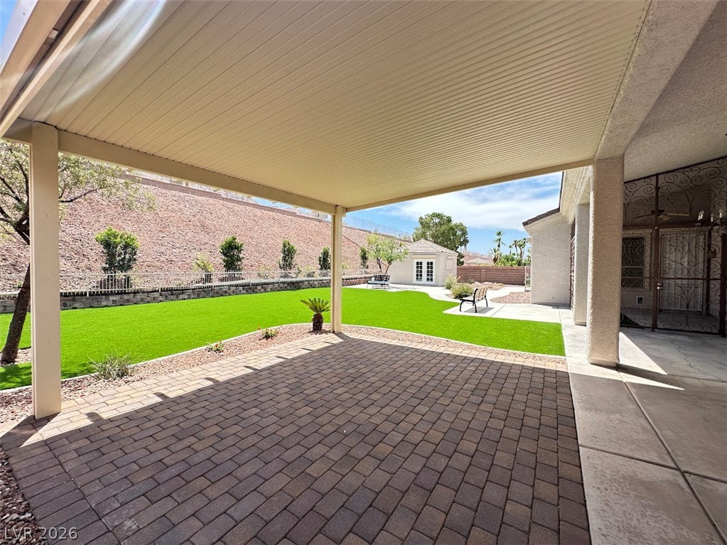 Photo 5 of 948 Sugar Springs Drive