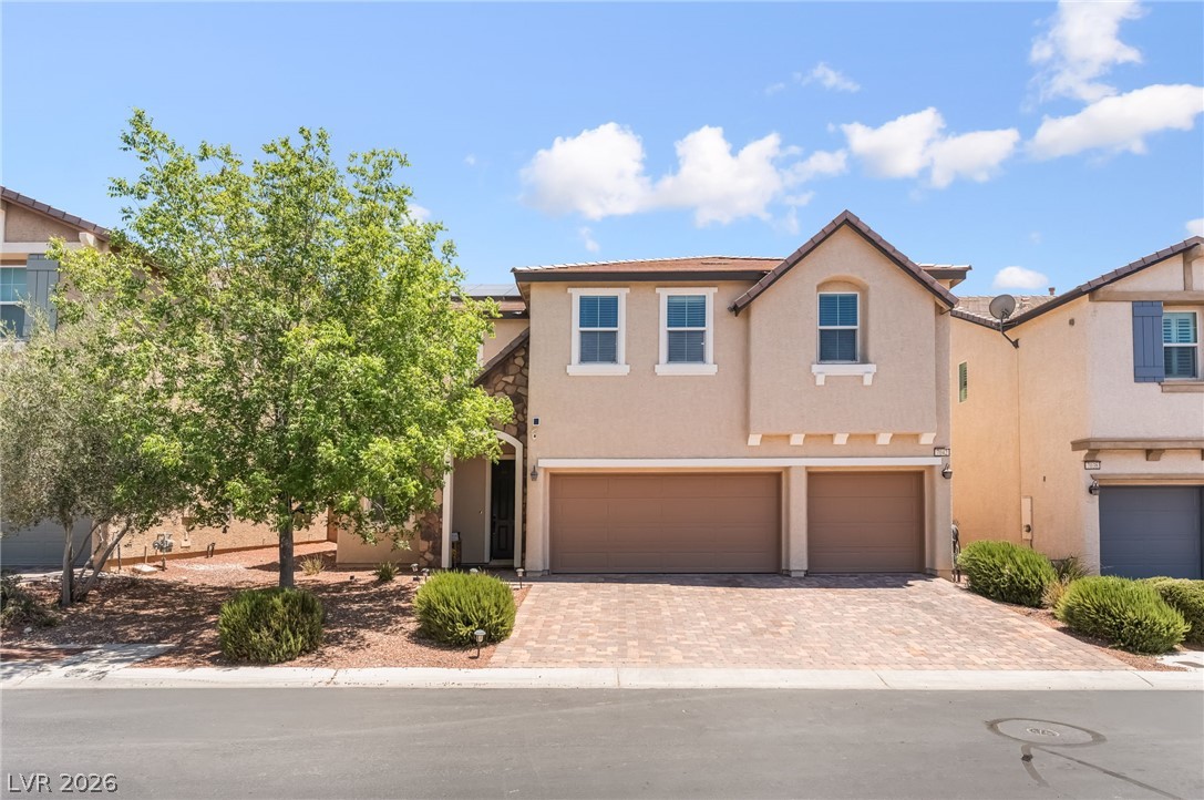 7042 Chestnut Valley Street, Las Vegas 89166