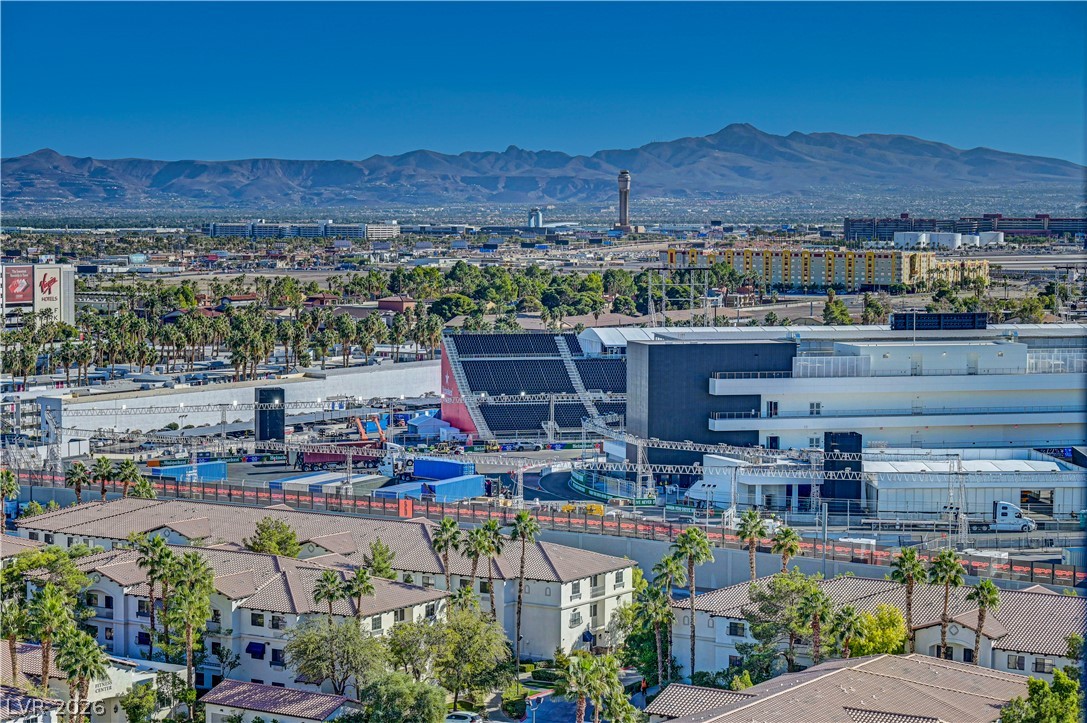 Photo 26 of 28, 211 E Flamingo Road #1211