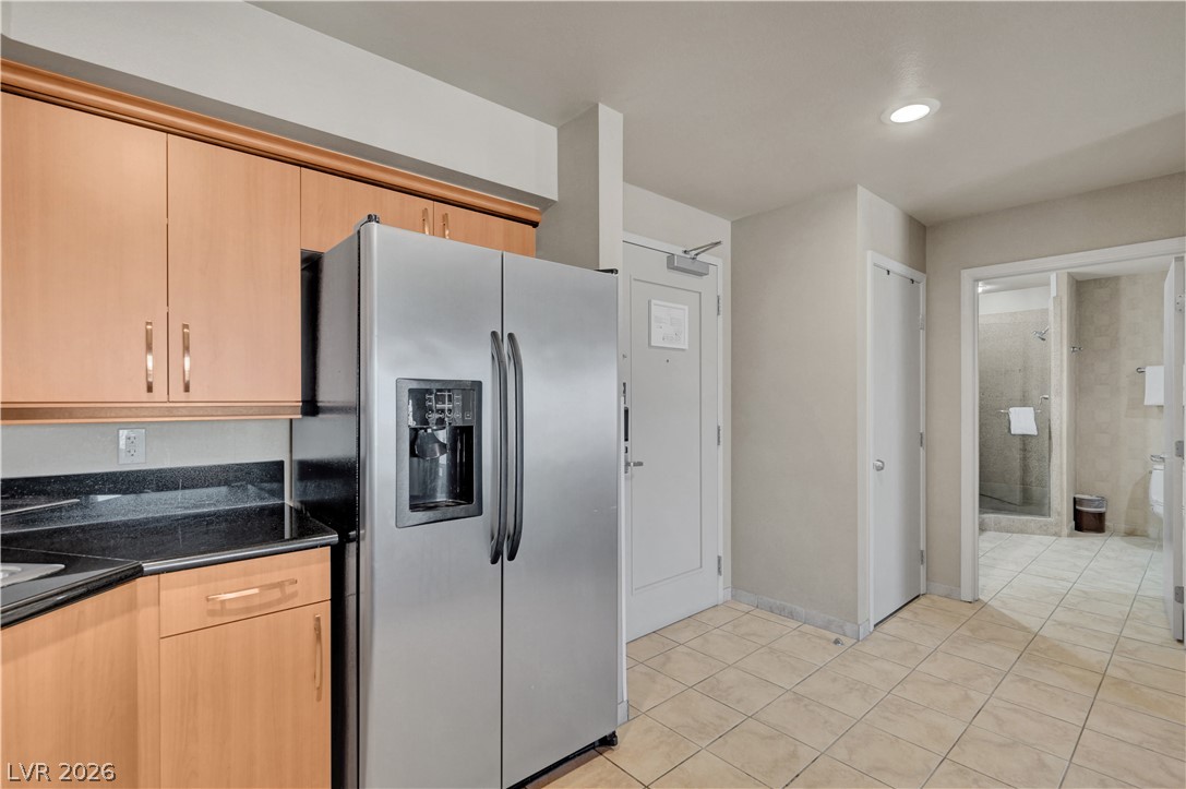 Photo 16 of 28, 211 E Flamingo Road #1211