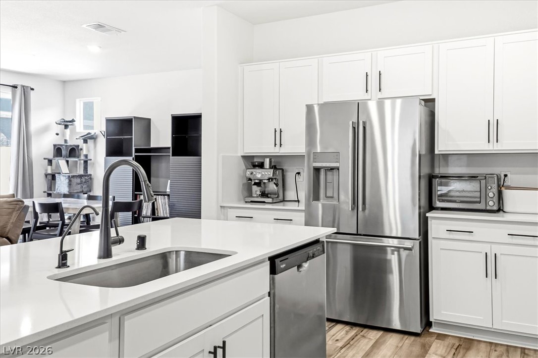 Photo 7 of 33, 9170 Nostrand Avenue