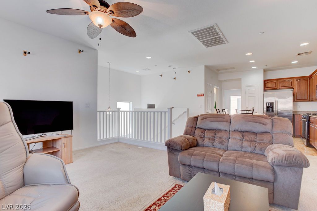 Photo 6 of 32, 9925 Kalahari Court