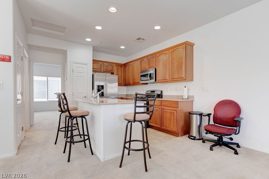 Photo 7 of 32, 9925 Kalahari Court