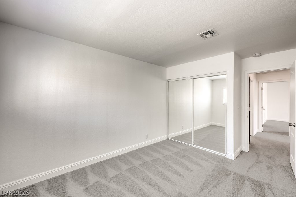Photo 10 of 27, 1858 N Decatur Boulevard #204