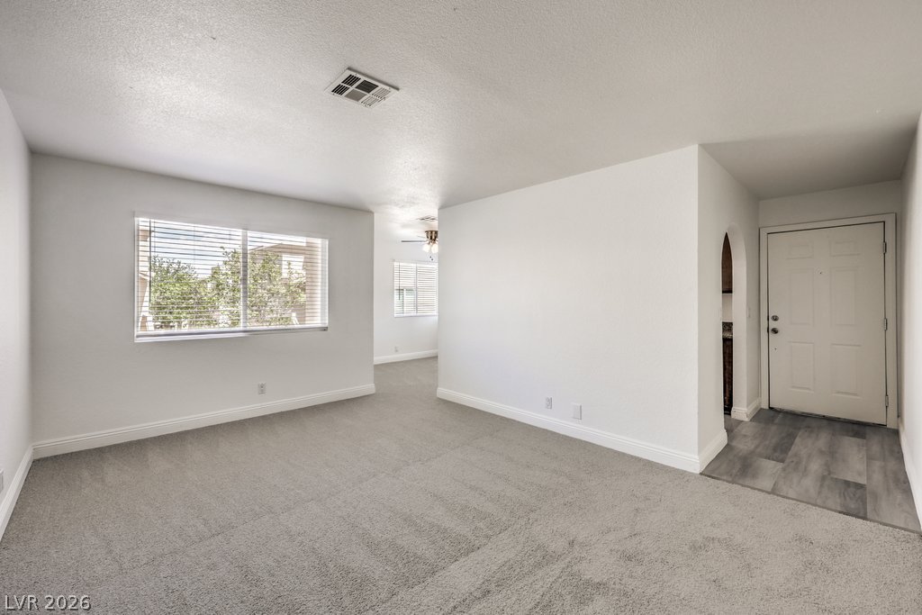 Photo 14 of 27, 1858 N Decatur Boulevard #204