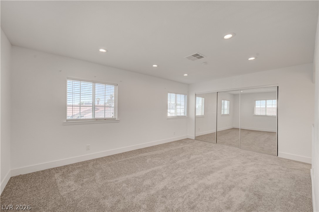 Photo 4 of 6348 COPPERFIELD Avenue