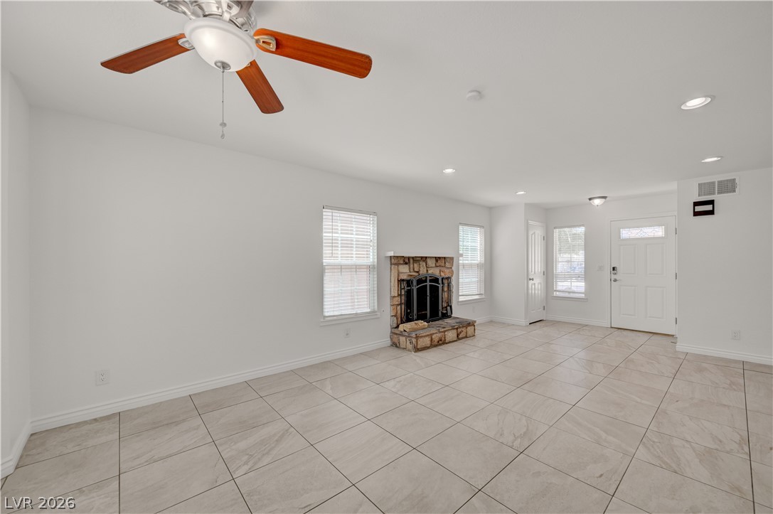 Photo 26 of 50, 6348 COPPERFIELD Avenue