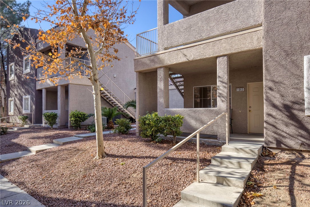Photo 22 of 30, 5250 S Rainbow Boulevard #1063