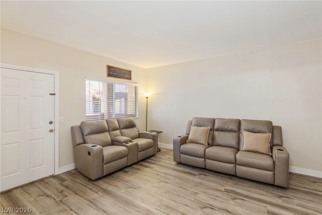 Photo 3 of 5250 S Rainbow Boulevard #1063