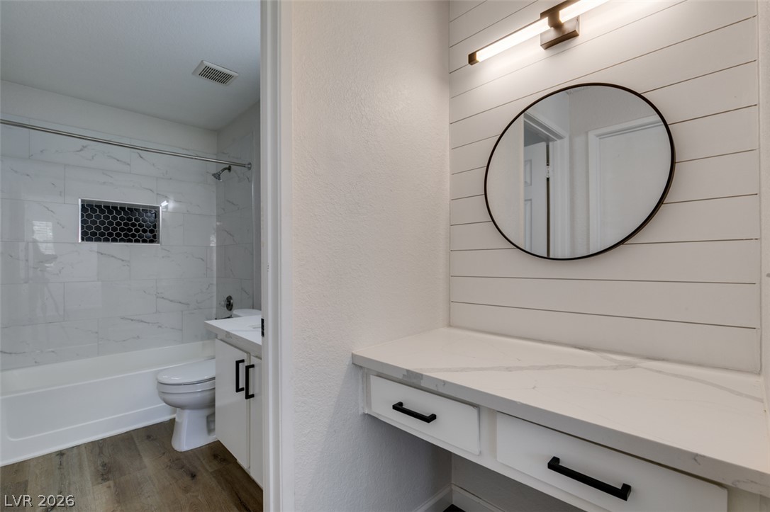 Photo 14 of 19, 5260 Mission Monterey Lane #208