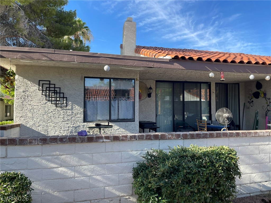 Photo 5 of 2548 Malabar Avenue