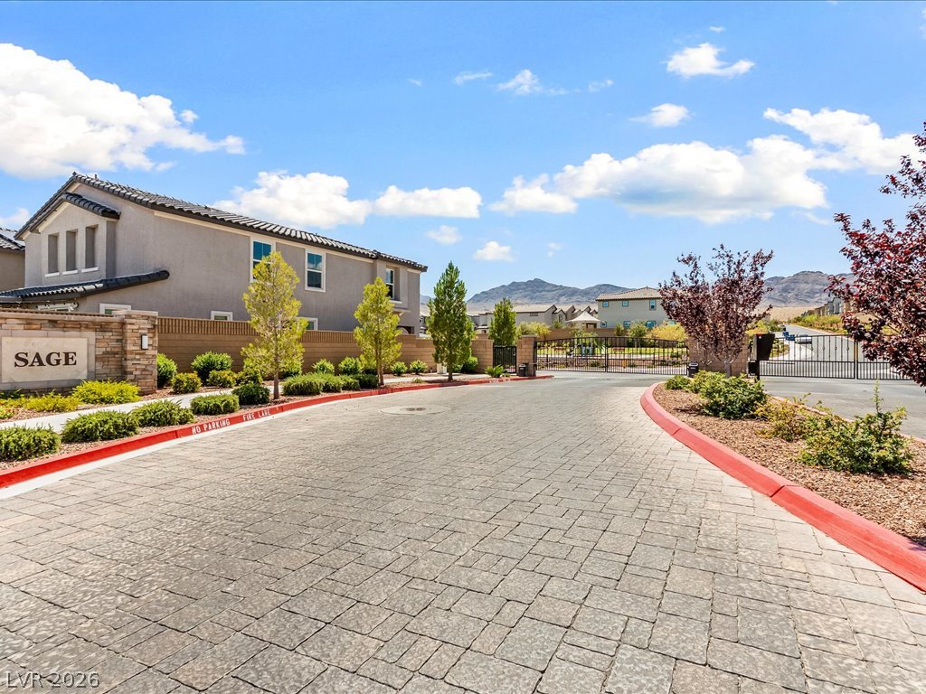Photo 2 of 10977 Oregano Avenue
