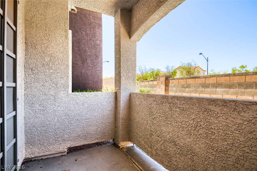 Photo 16 of 21, 9303 Gilcrease Avenue #1249
