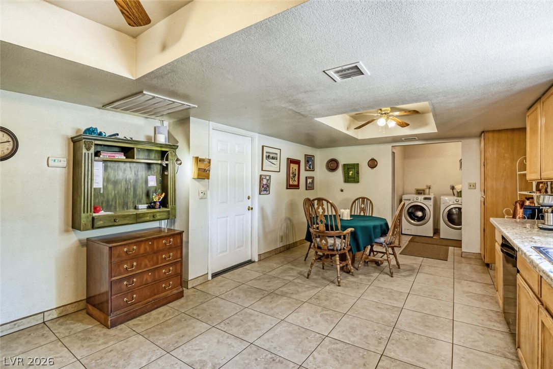 Photo 22 of 39, 9190 W Fisher Avenue