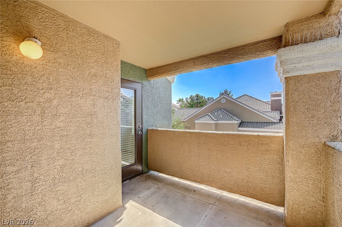 Photo 25 of 40, 8101 W Flamingo Road #2109