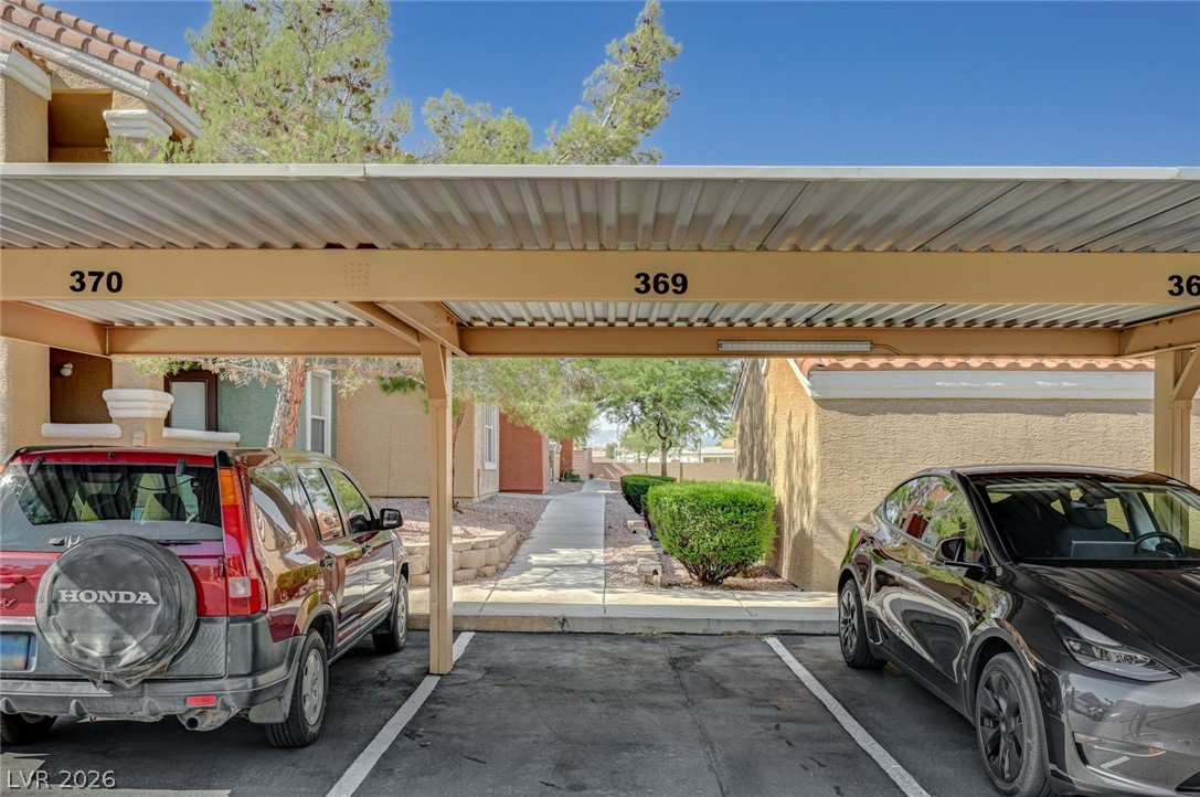 Photo 38 of 40, 8101 W Flamingo Road #2109
