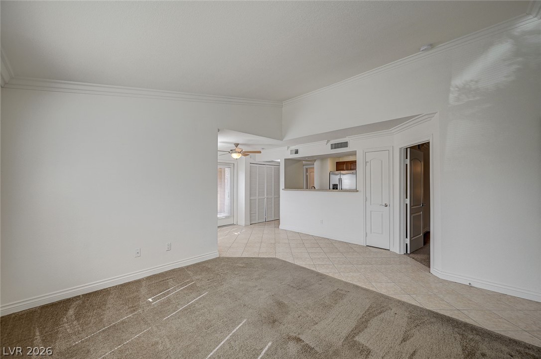 Photo 6 of 40, 8101 W Flamingo Road #2109