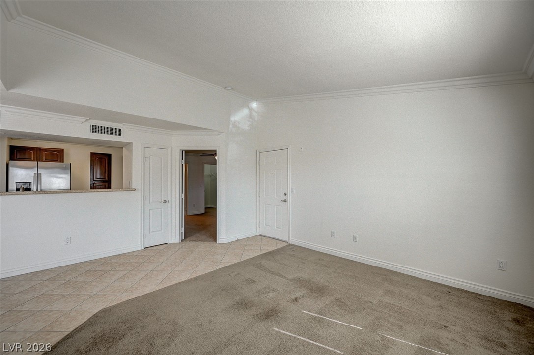 Photo 8 of 40, 8101 W Flamingo Road #2109