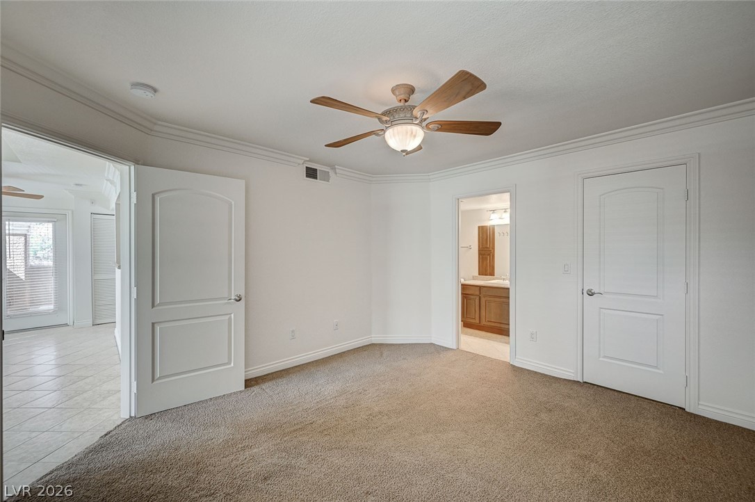 Photo 11 of 40, 8101 W Flamingo Road #2109