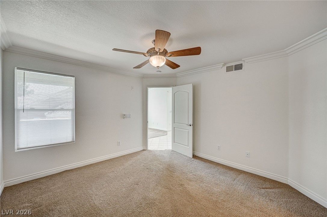 Photo 12 of 40, 8101 W Flamingo Road #2109