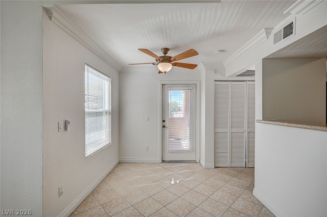 Photo 16 of 40, 8101 W Flamingo Road #2109