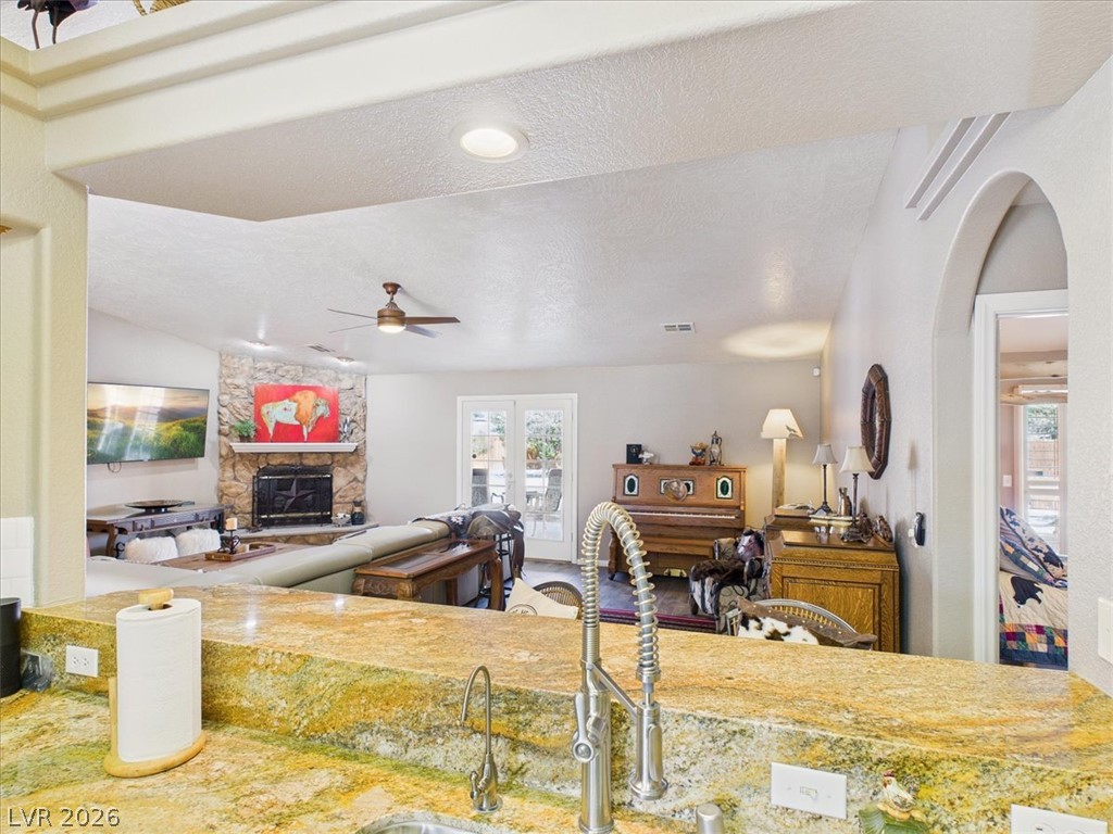 Photo 26 of 47, 3101 Pebble Beach Avenue