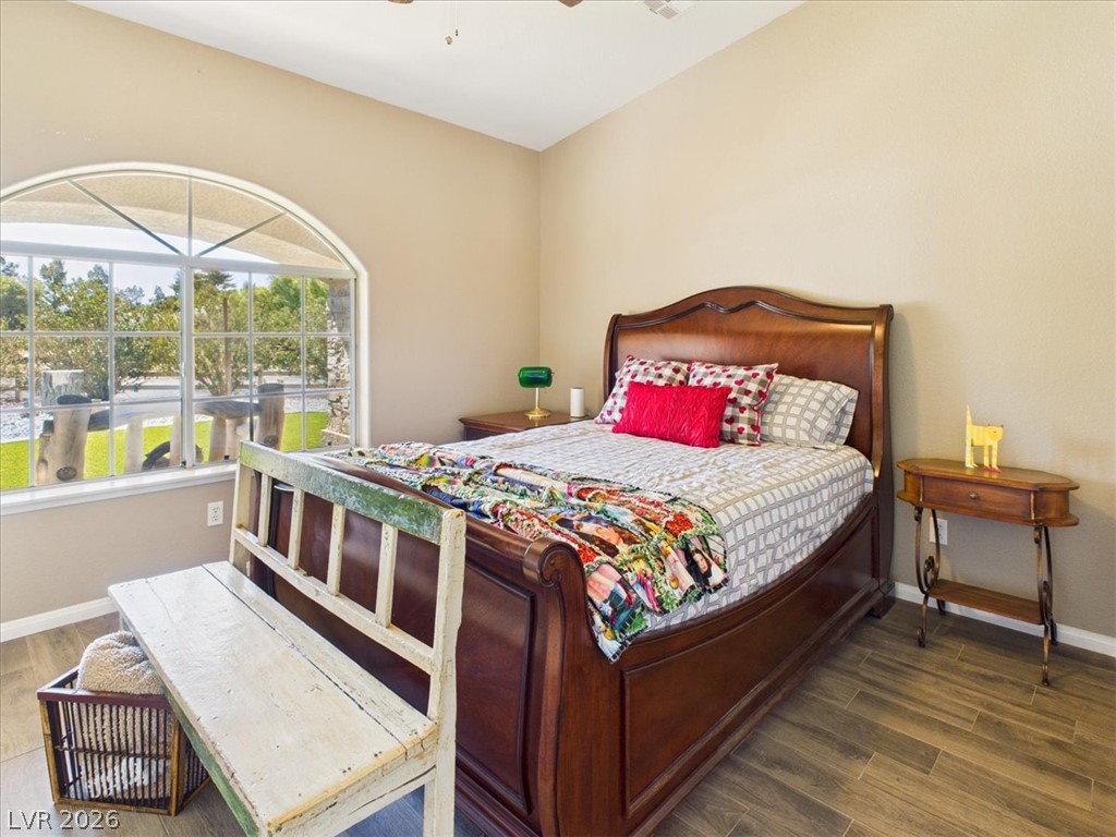 Photo 29 of 47, 3101 Pebble Beach Avenue