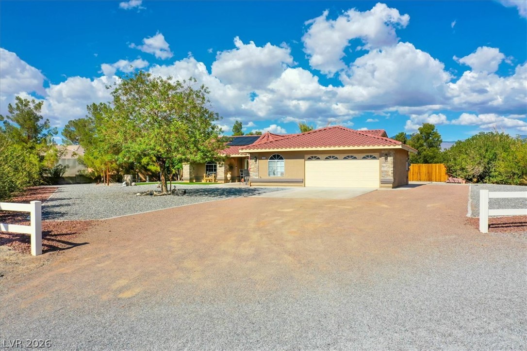 Photo 2 of 3101 Pebble Beach Avenue