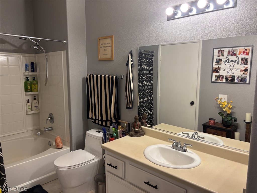 Photo 11 of 24, 9050 W Warm Springs Road #2035