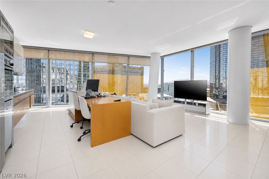 3722 Las Vegas Boulevard #1012, Las Vegas 89158
