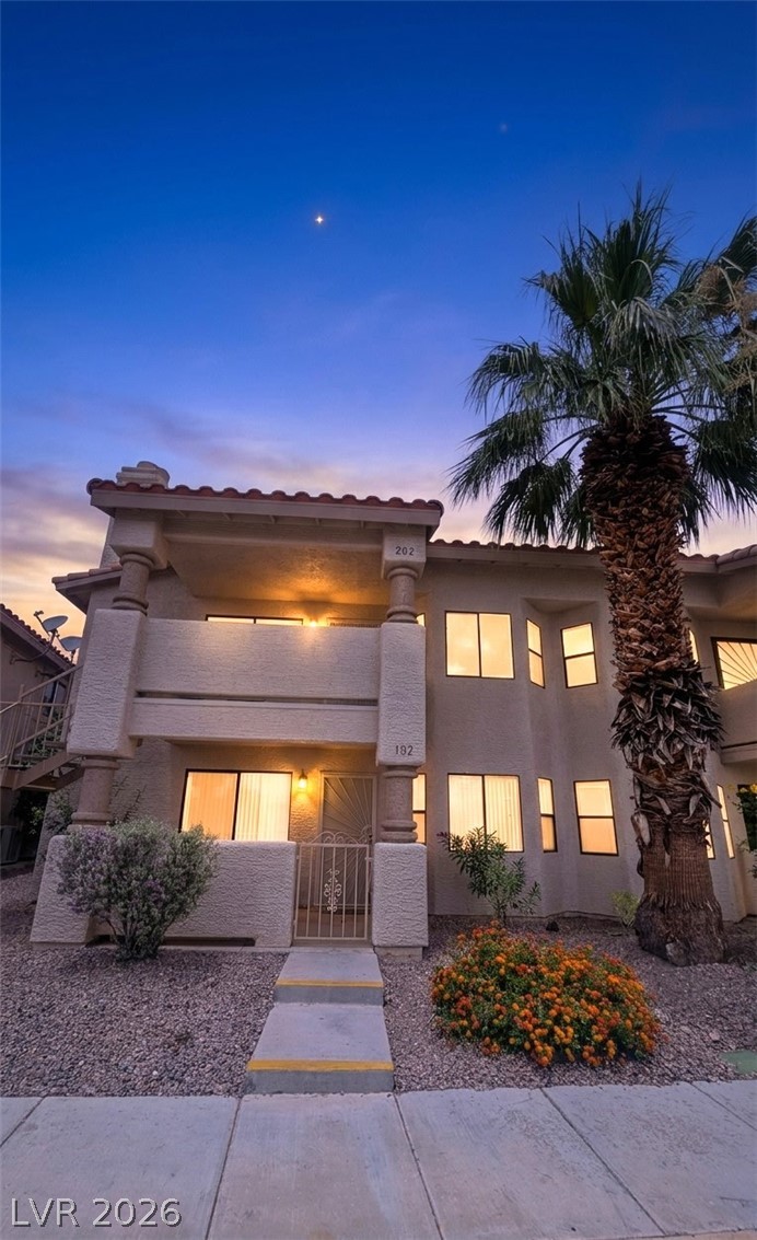 1113 Sulphur Springs Lane #202, Las Vegas 89128