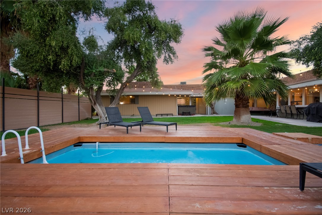 Photo 2 of 5710 Madre Mesa Drive
