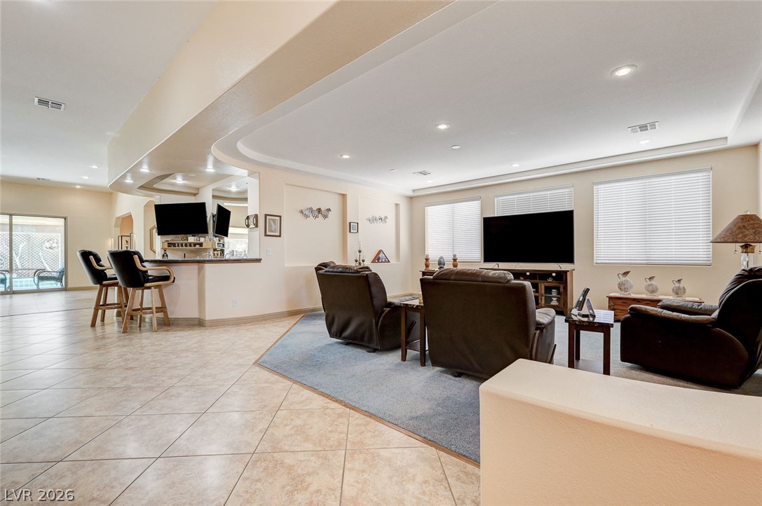 Photo 7 of 70, 10093 Golden Bluff Avenue