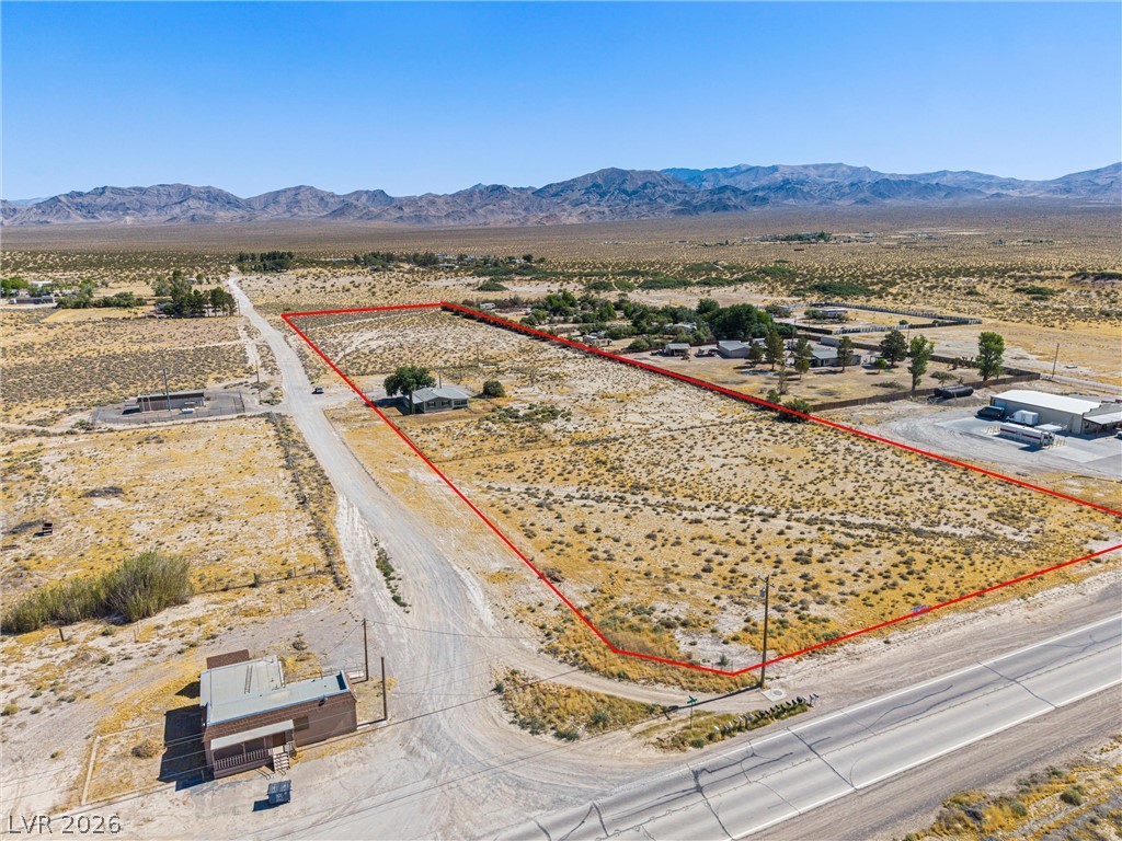 Photo 3 of 120 N Mojave Street