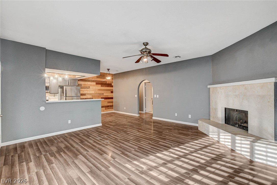 Photo 17 of 42, 1412 Santa Margarita Street #H