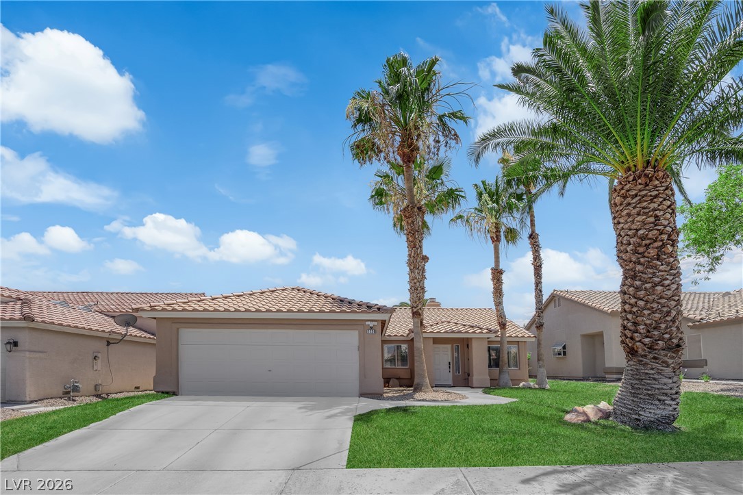 7729 White Grass Avenue, Las Vegas 89131