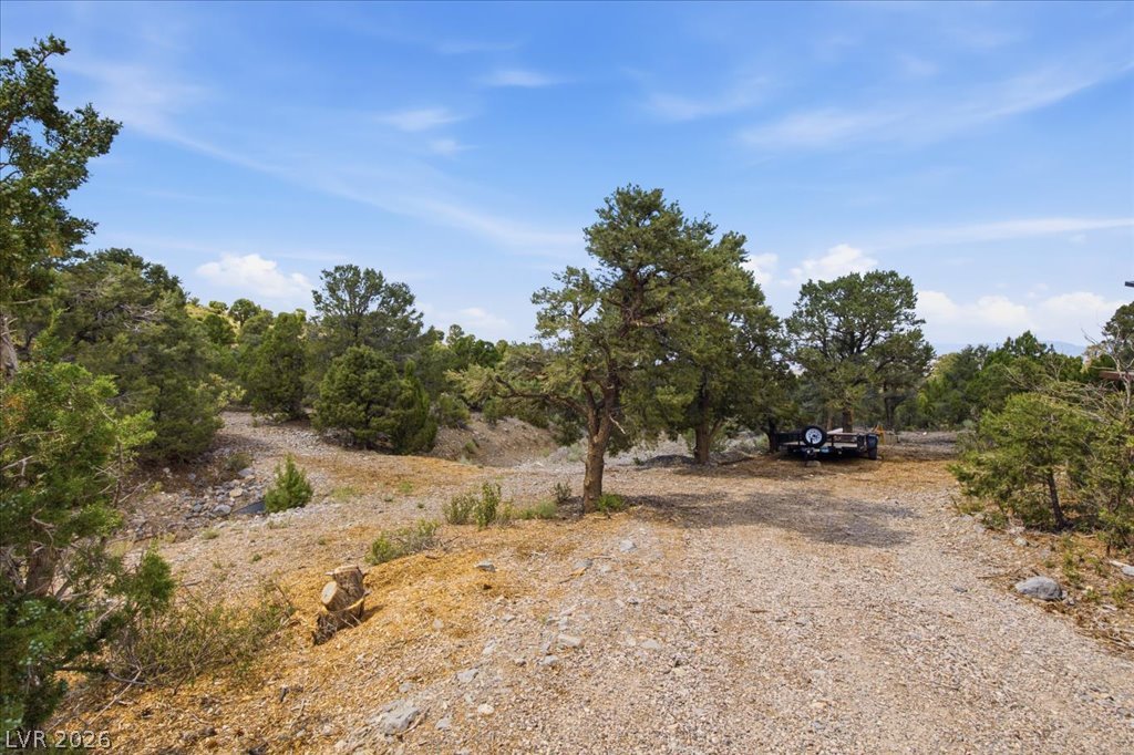 Photo 5 of 155 Oak Trail Circle