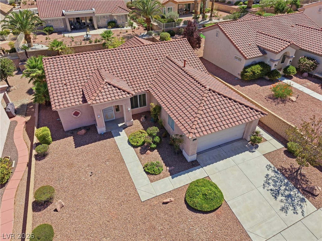 Photo 6 of 49, 9917 Woodhouse Drive