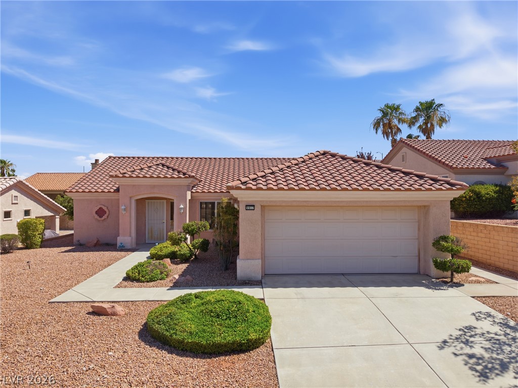 Photo 8 of 49, 9917 Woodhouse Drive